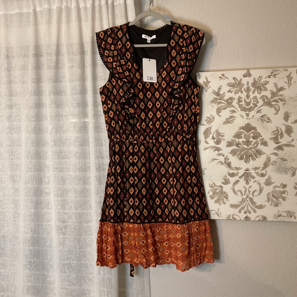 DR2 Black & Rust Diamond Print Ruffle Midi Dress